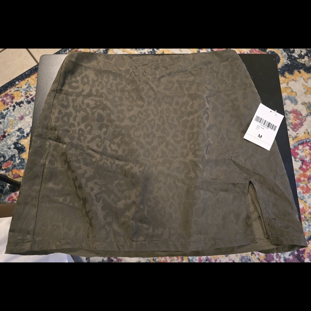 Forever 21 Leopard Print Mini Skirt - Olive